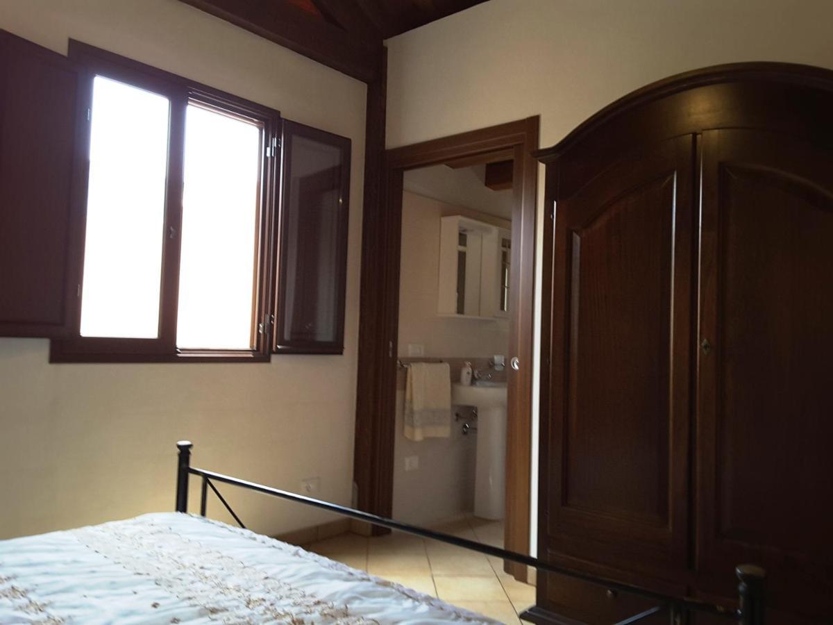 Villa Il Rustico Di Pino Custonaci Exterior foto